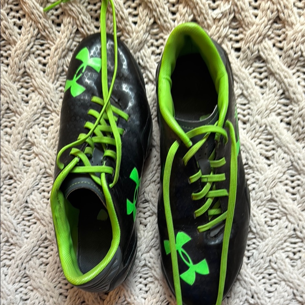 Under Armour BLUR Black and Green Soccer Shoes